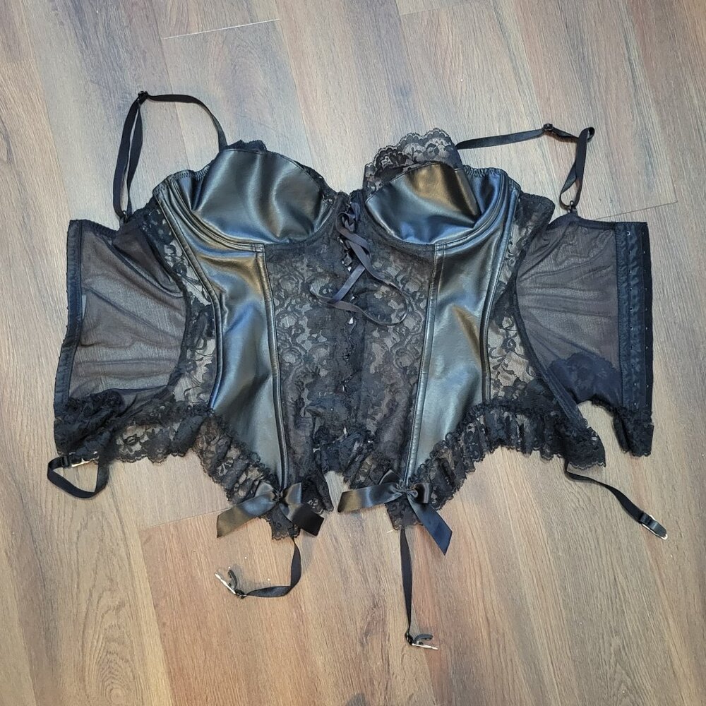 Frederick's of Hollywood black basque